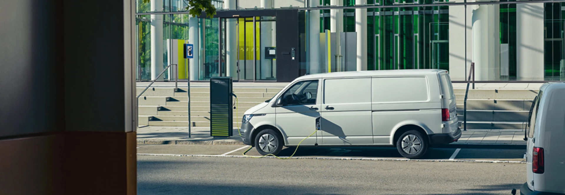Volkswagen launches its first electric van in the UK 